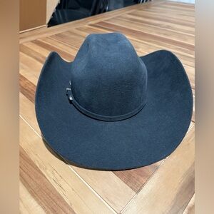 Serratelli men’s cowboy hat 7 1/2 long oval
